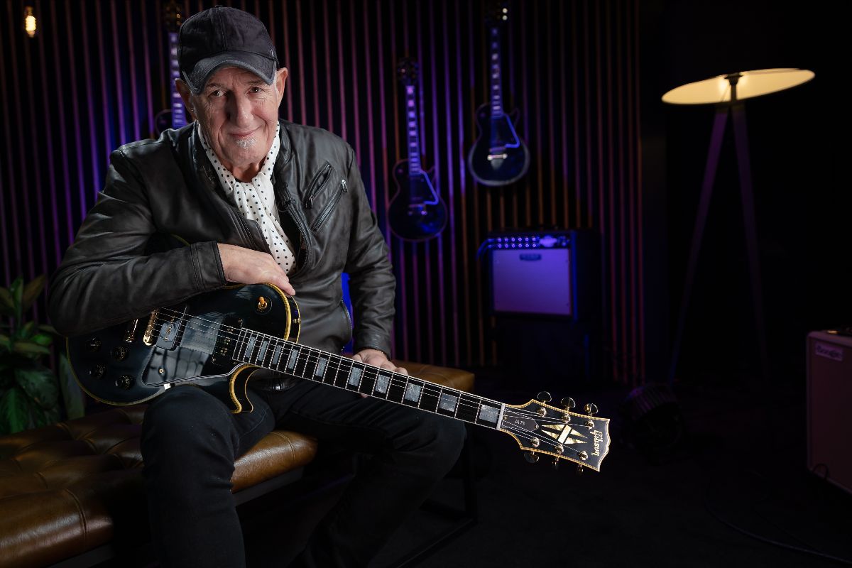 JAN AKKERMAN – to release new album