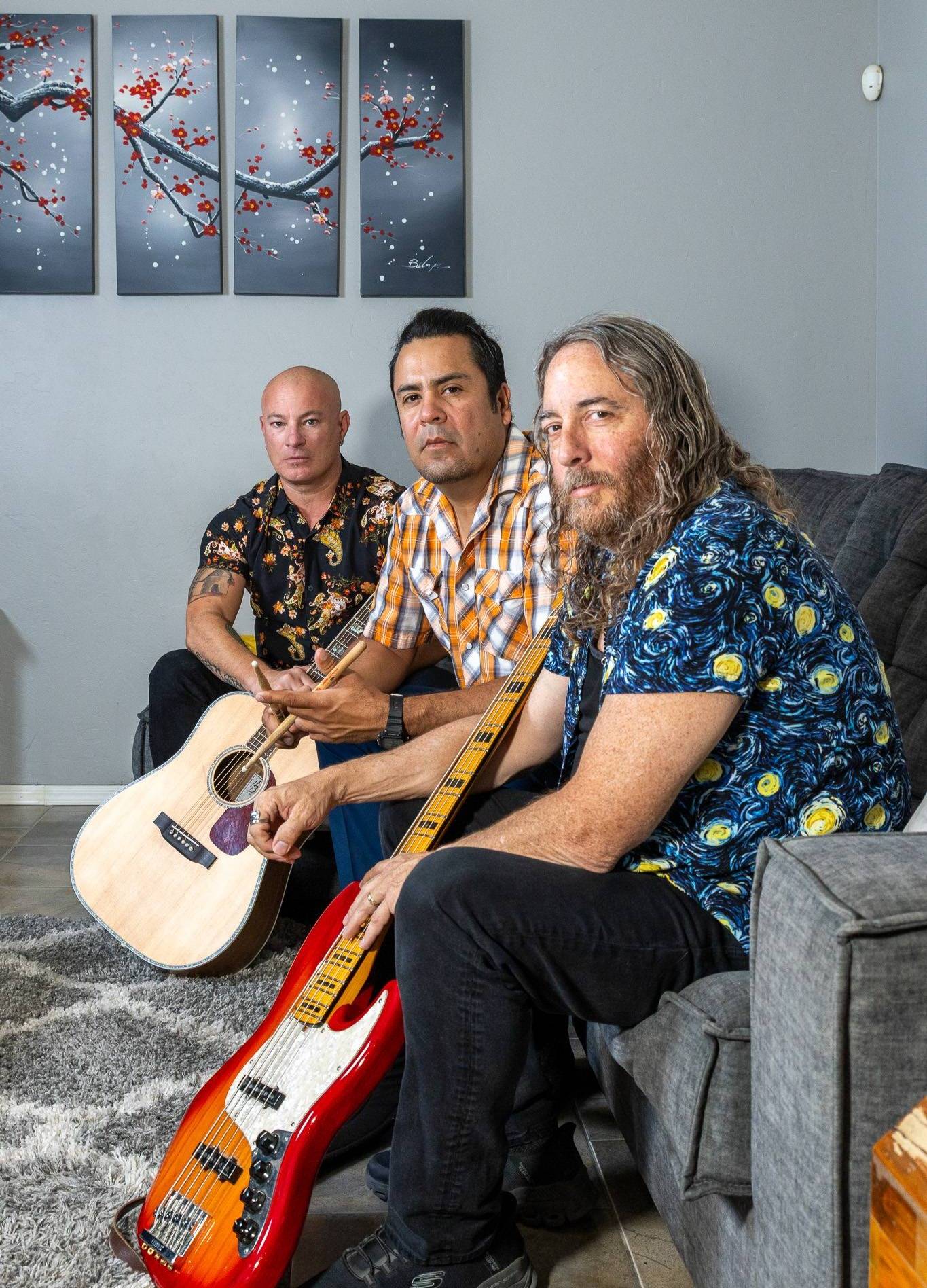 LITTLE KING – new music video out